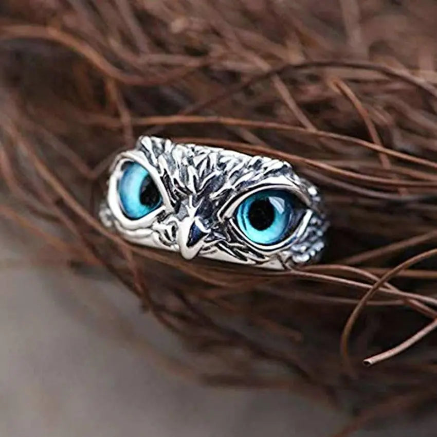 Happy Owl – Artisan Silver Ring with Opal Glow