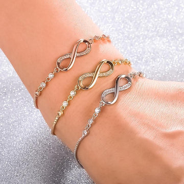 Megan – Adjustable Infinity Bracelet made of Silver
