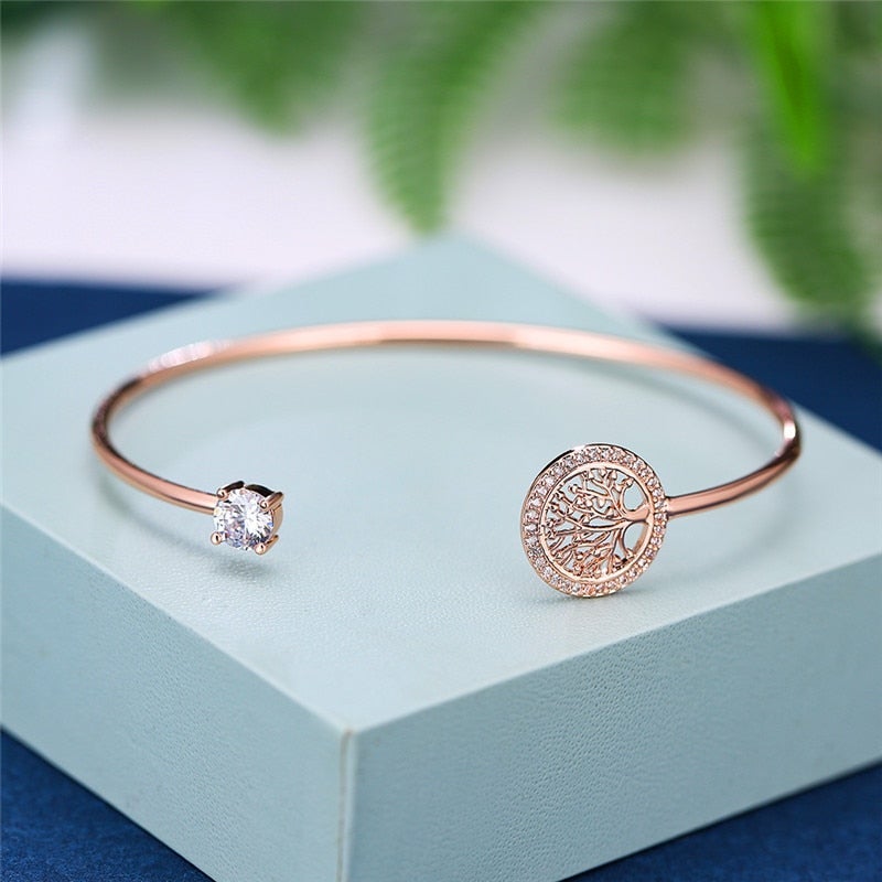 Elowen – Adjustable Bracelet with Tree of Life