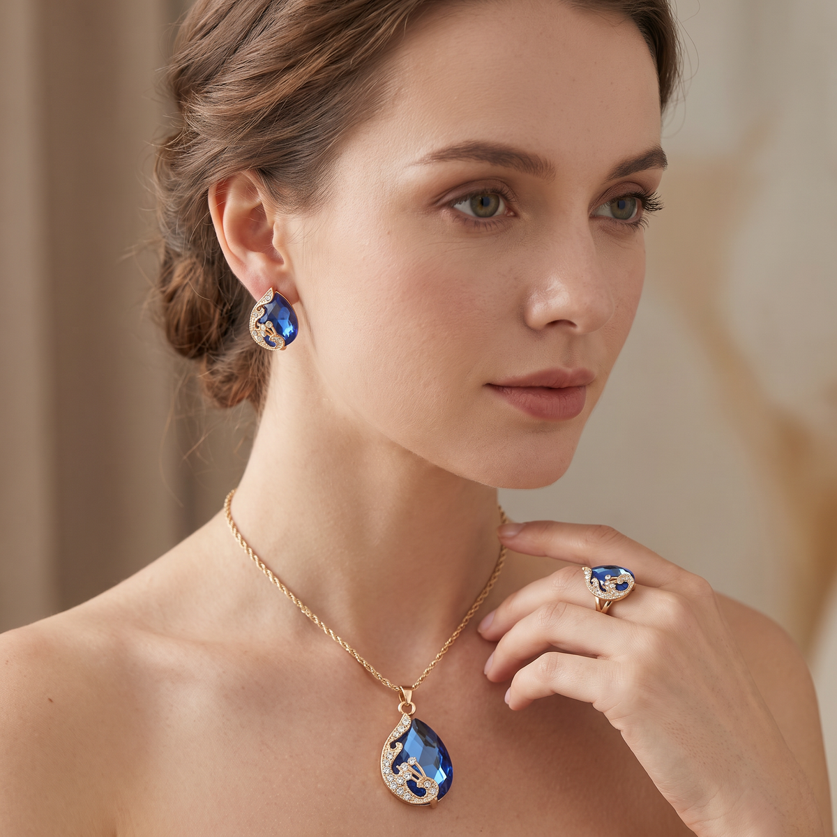Pia – Jewelry Set Necklace and Earrings featuring Blue and Golden Crystals