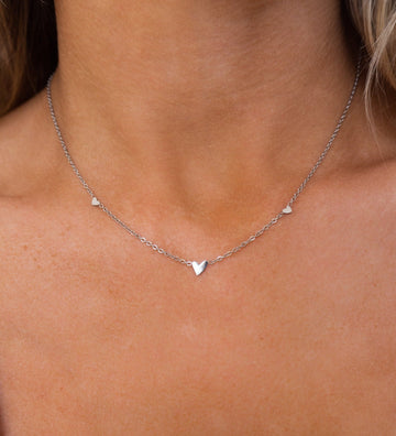 Three Heart Necklace made of Silver