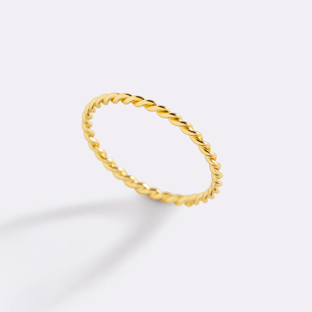 Manon – Stackable Braided Ring