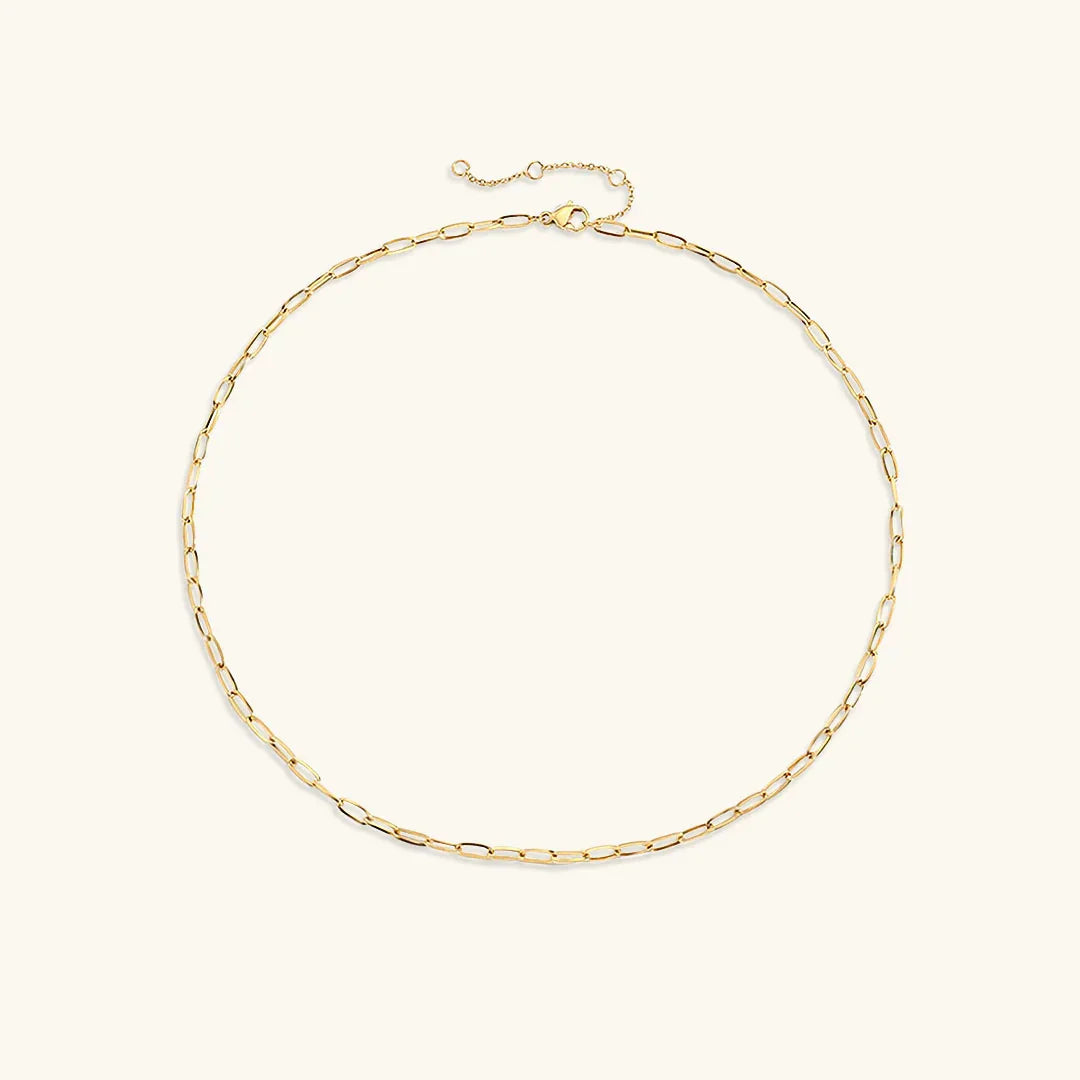 Nadia – Paperclip Chain crafted from Noble Gold