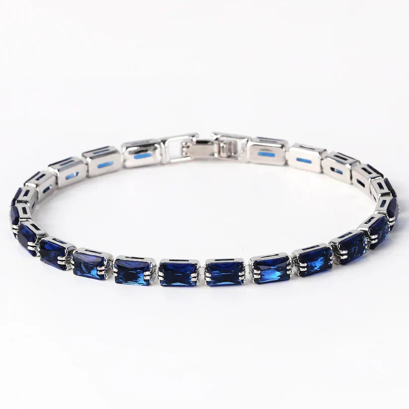 Mireda – Golden Bracelet Thalindra