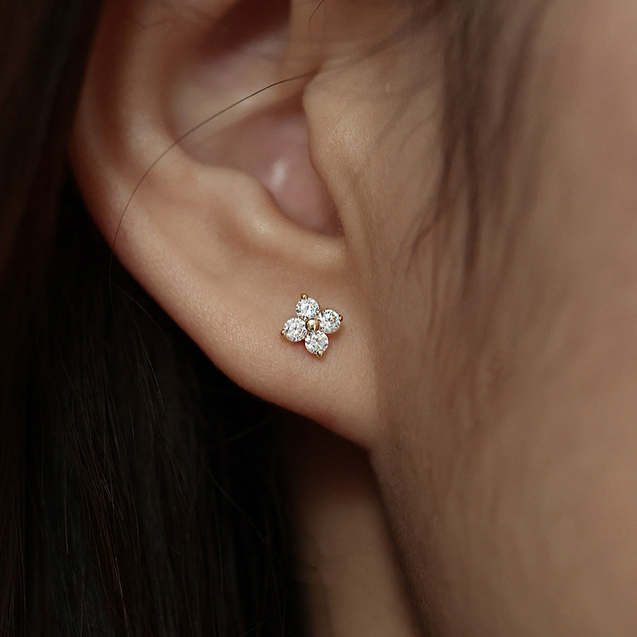 Mia – Radiant Crystal Earrings
