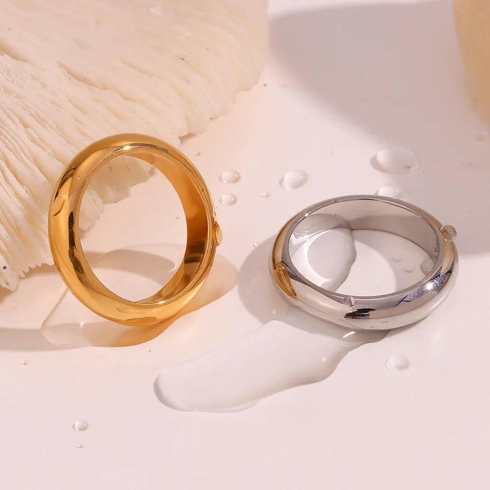 Yorina – Modern gold ring