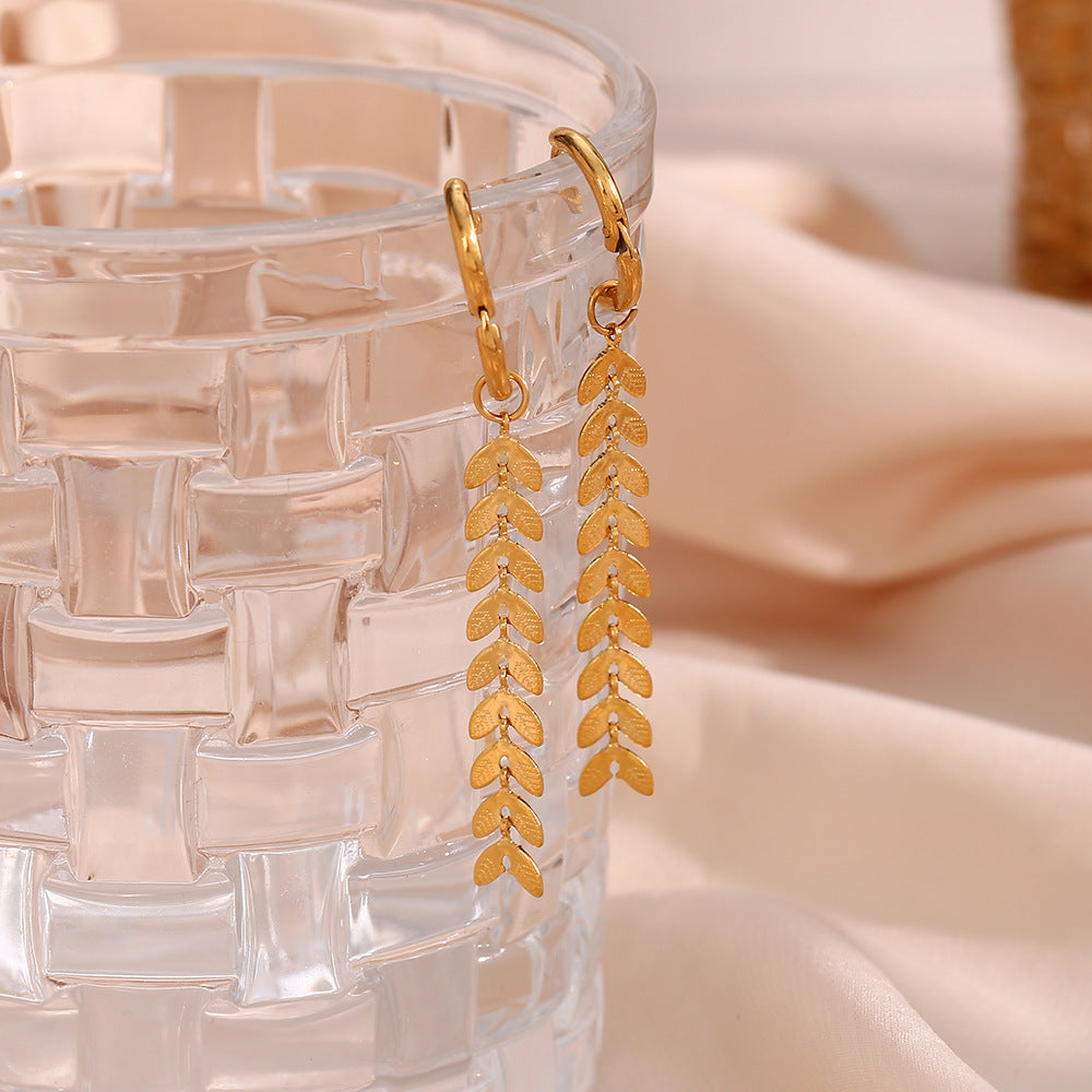 Faith - Earrings in Fish Tail Design