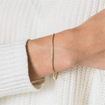 Victoria - Gold-tone chain bracelet