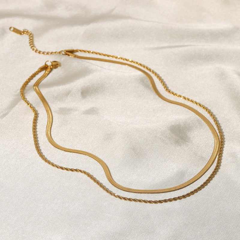 Nicole – Layered Golden Necklace