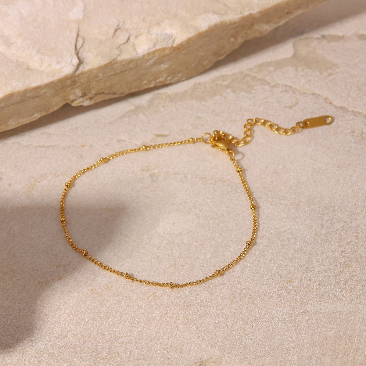 Wren – Chic gold ankle chain