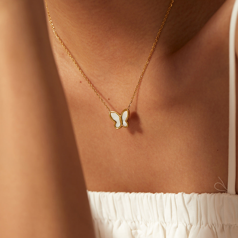 Butterfly - Pearl Necklace