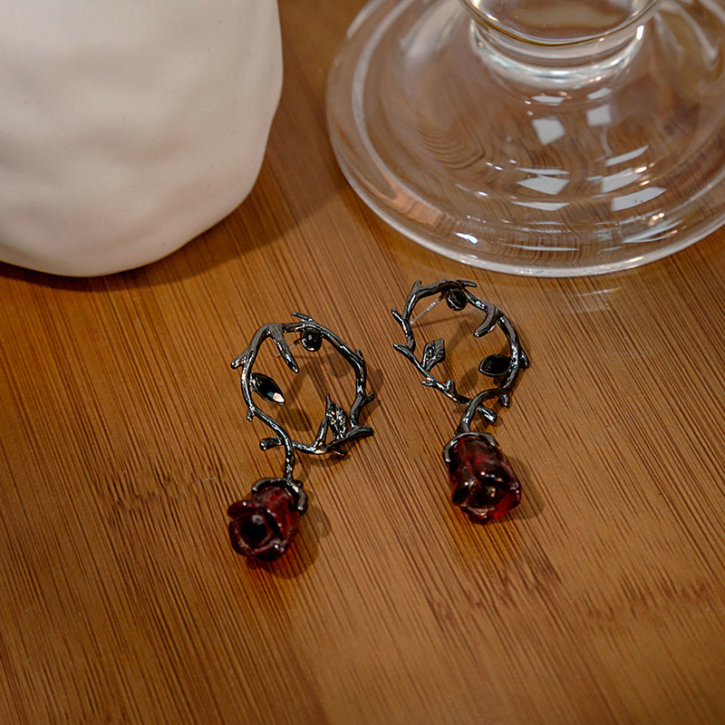 Rosalya – Earrings Red Rose & Dark Blackberry
