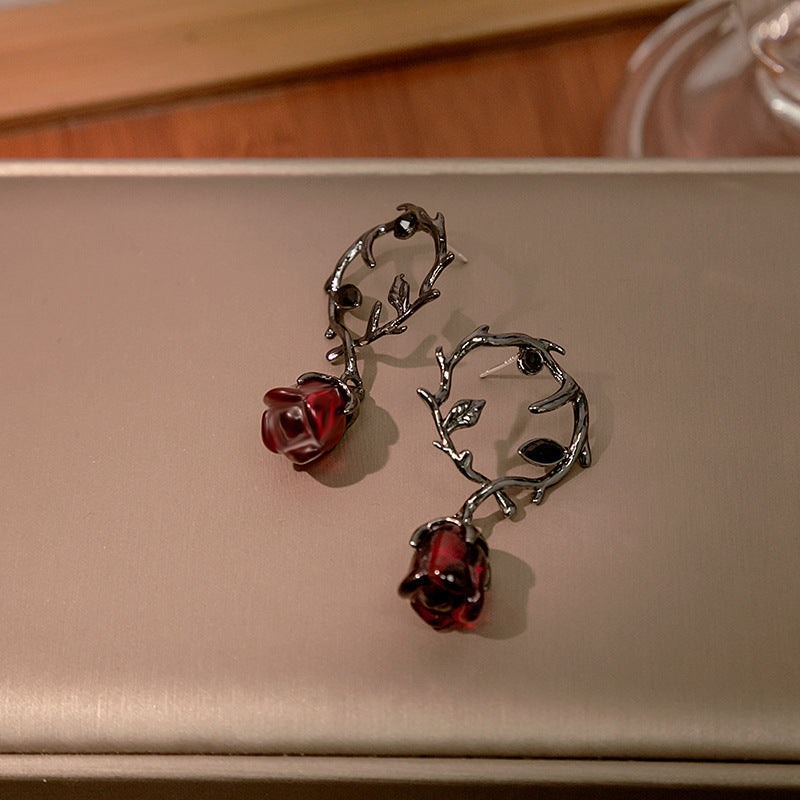 Rosalya – Earrings Red Rose & Dark Blackberry