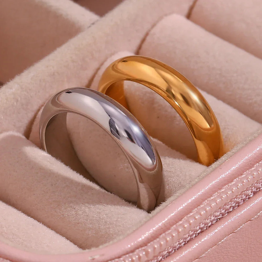 Yorina – Modern gold ring