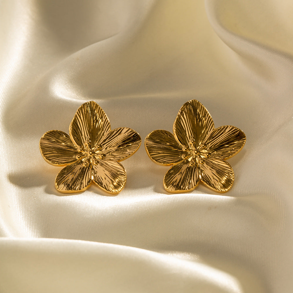 Allysa - Golden Flower Earrings