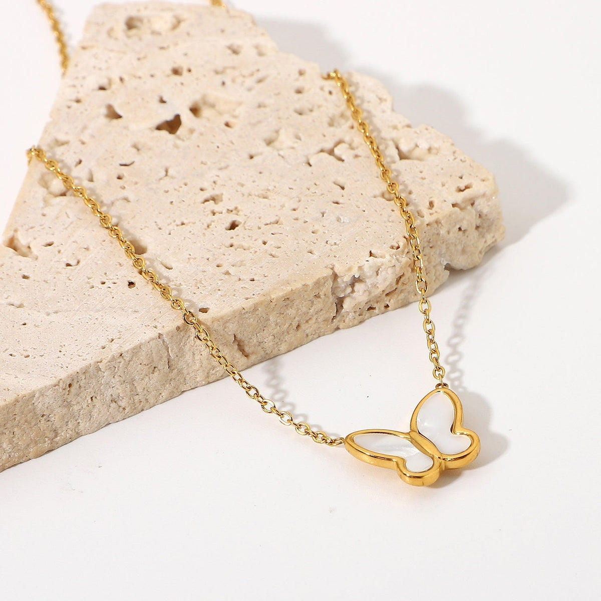 Butterfly - Pearl Necklace