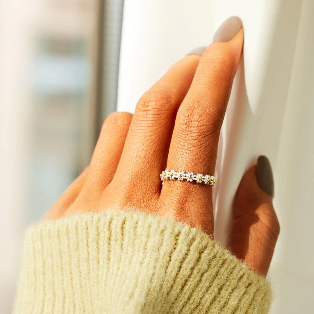 Flor – Exquisite Flower Ring