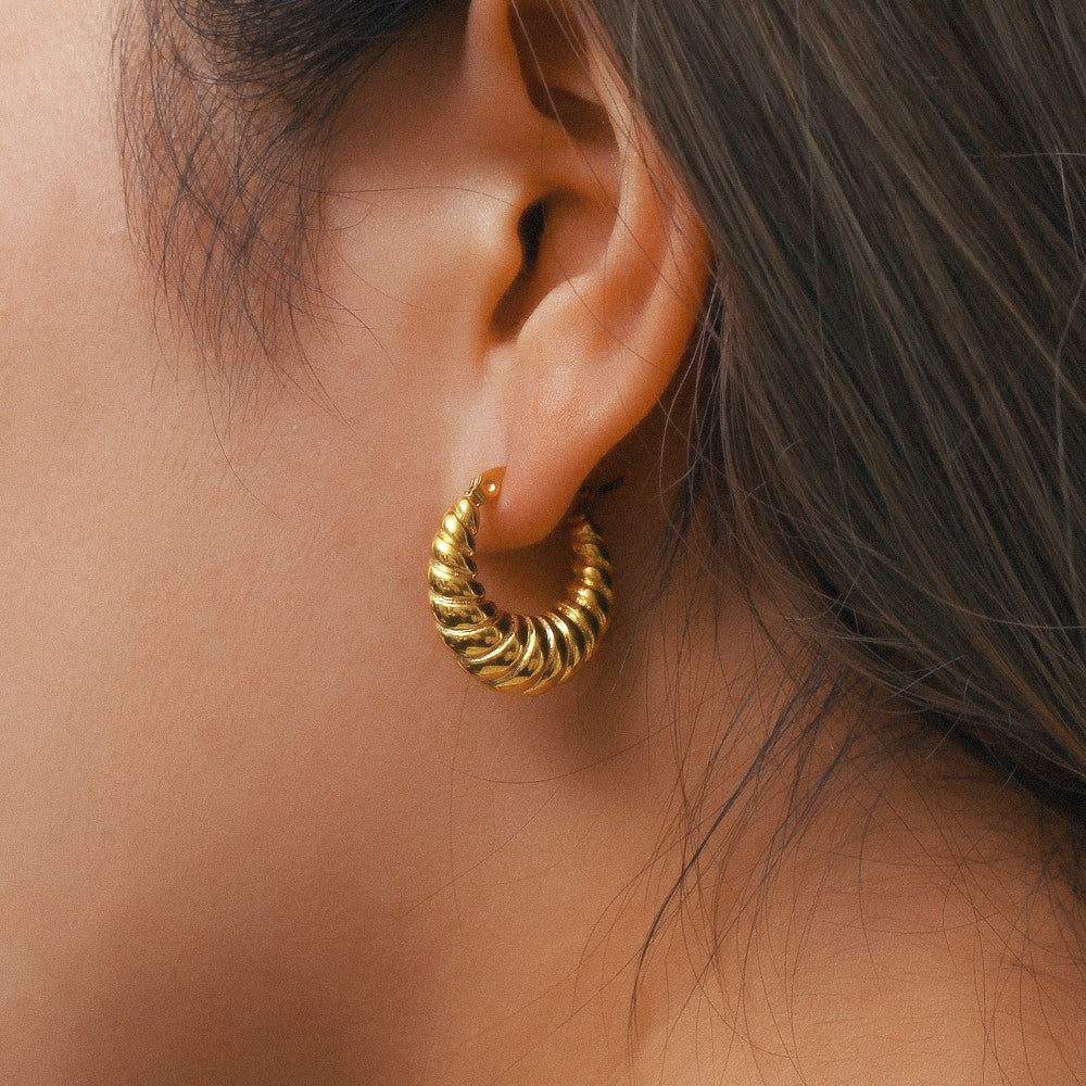 Jane - Croissant Hoop Earrings