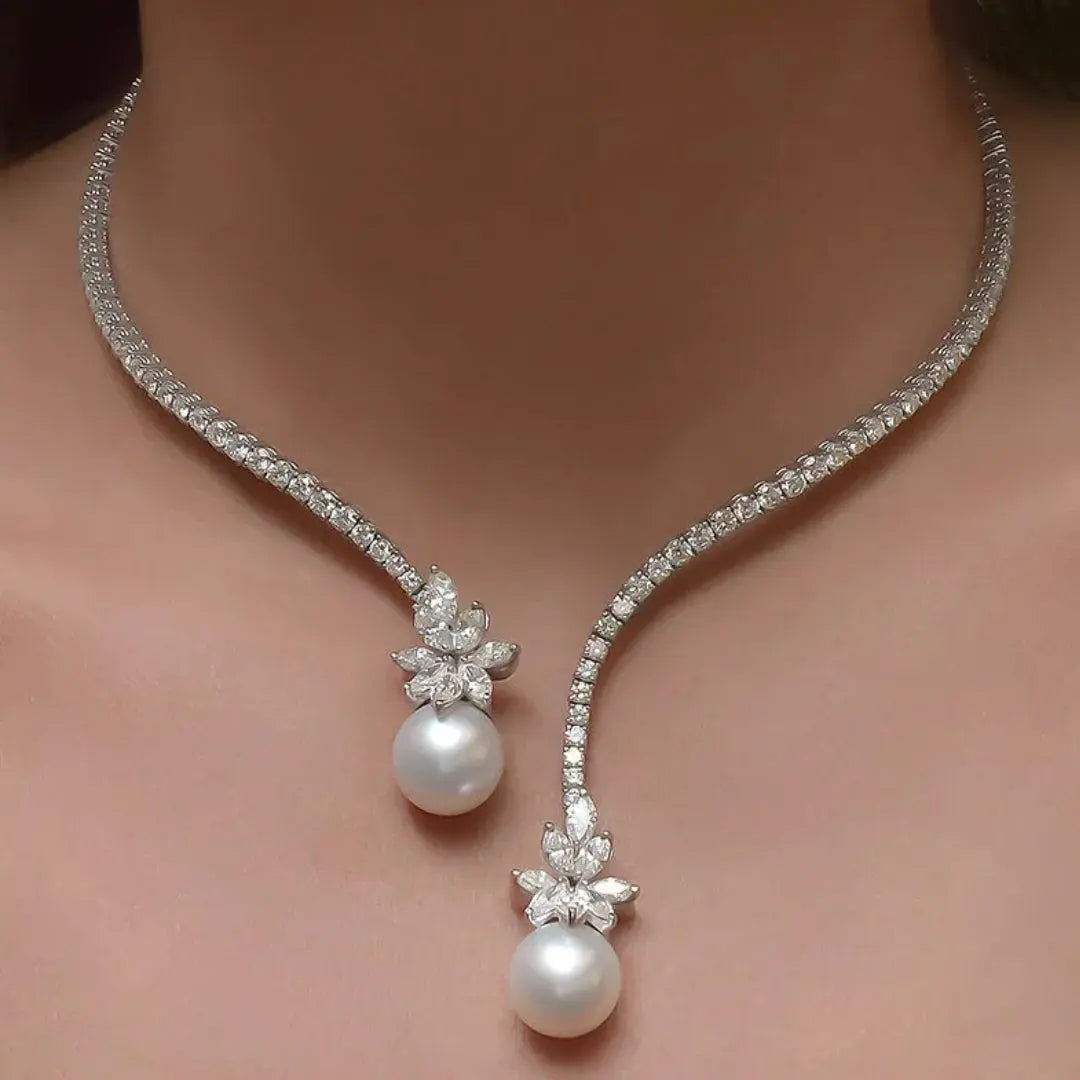 Lyra – Polished Sterling Silver Necklace with Pearls