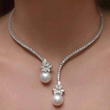 Lyra – Polished Sterling Silver Necklace with Pearls