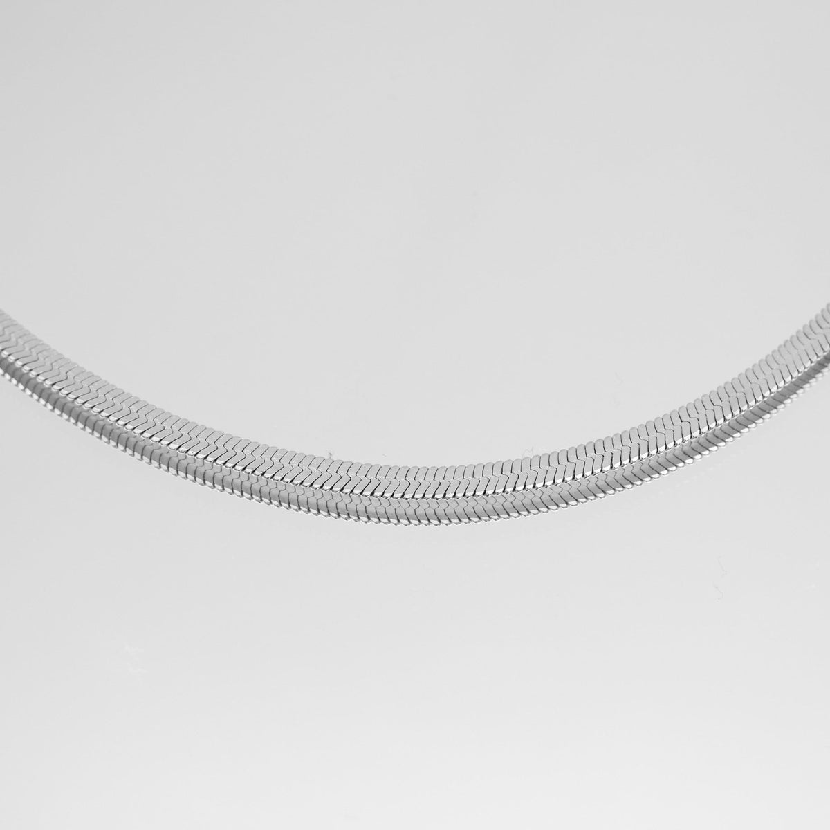 Juliette – Chic Chevron Necklace