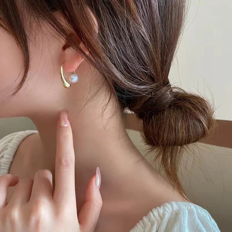 Pearl Water Drop Earring - Water Drop Earring with Pearl Clasp