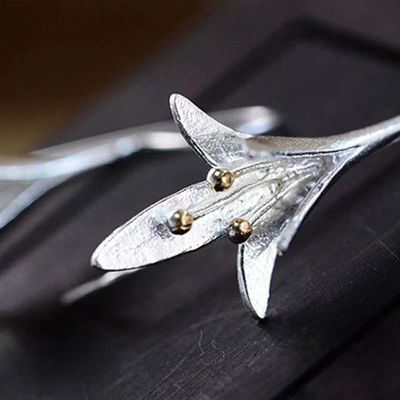 Lina – Flower Earrings crafted from Premium Metal