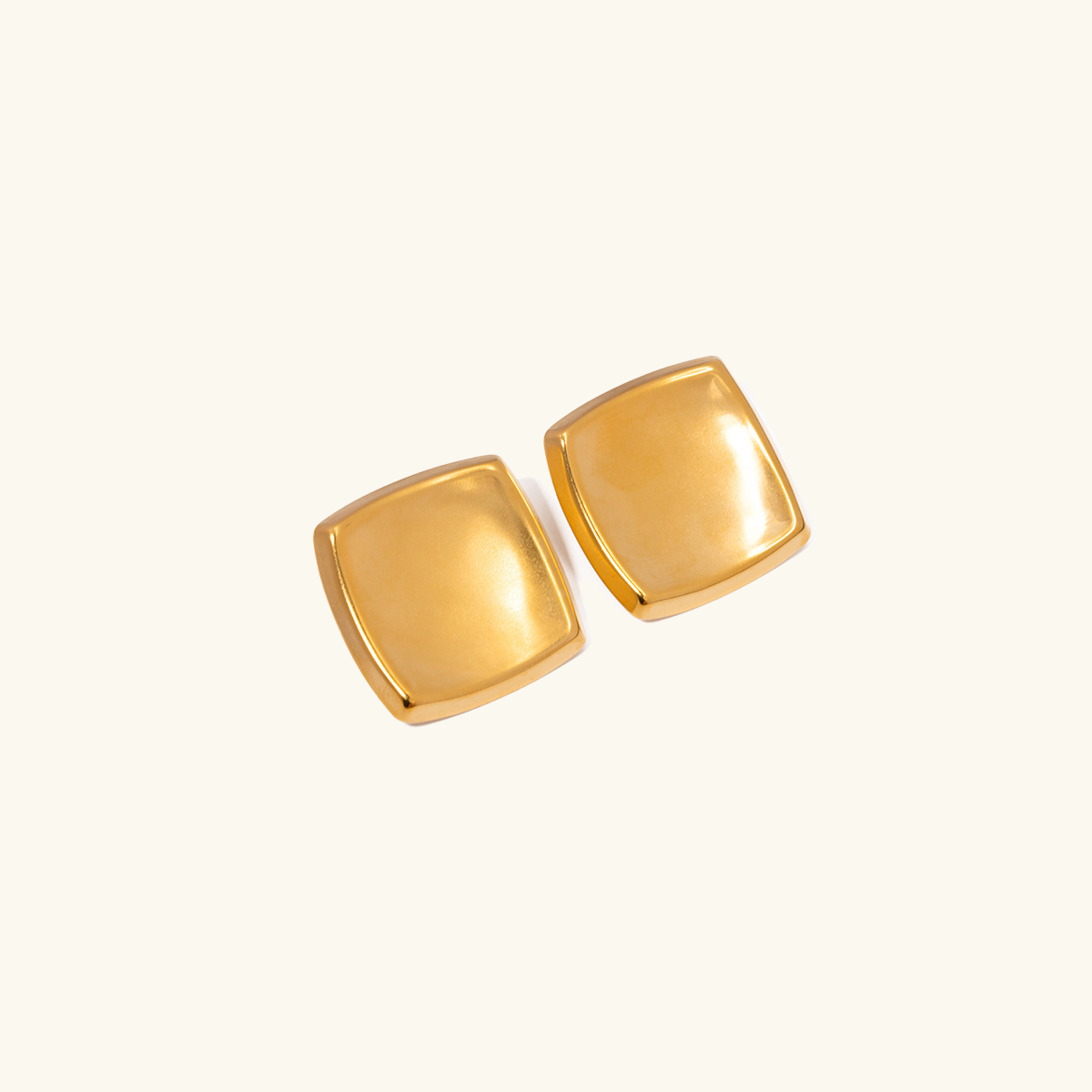 Poppy - Square earrings in gold