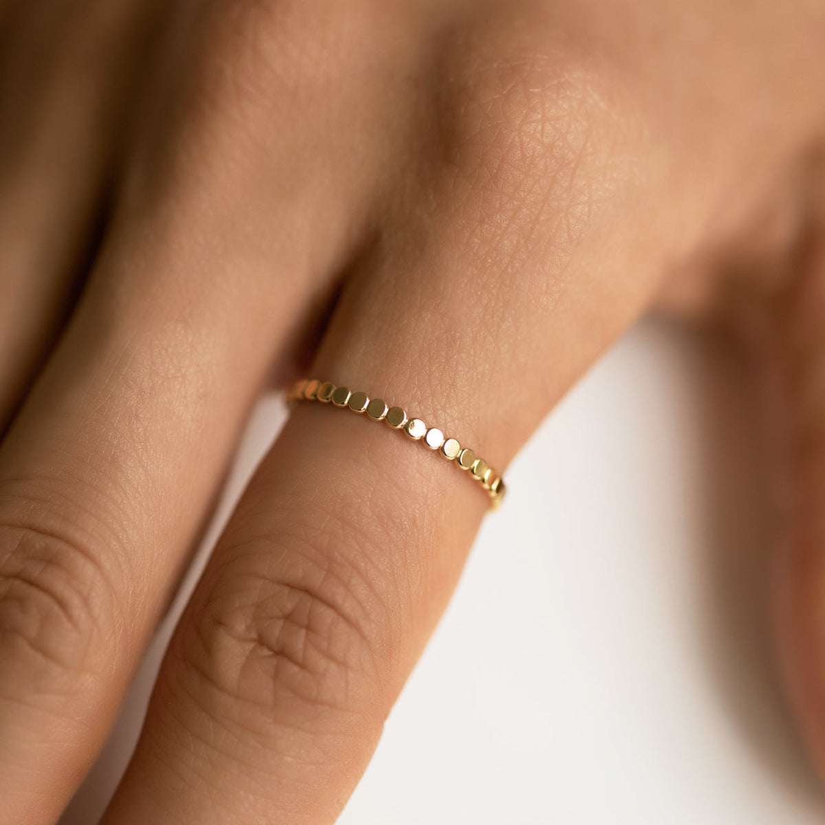 Luna - Flat Ring with Pearls