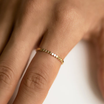 Luna - Flat Ring with Pearls