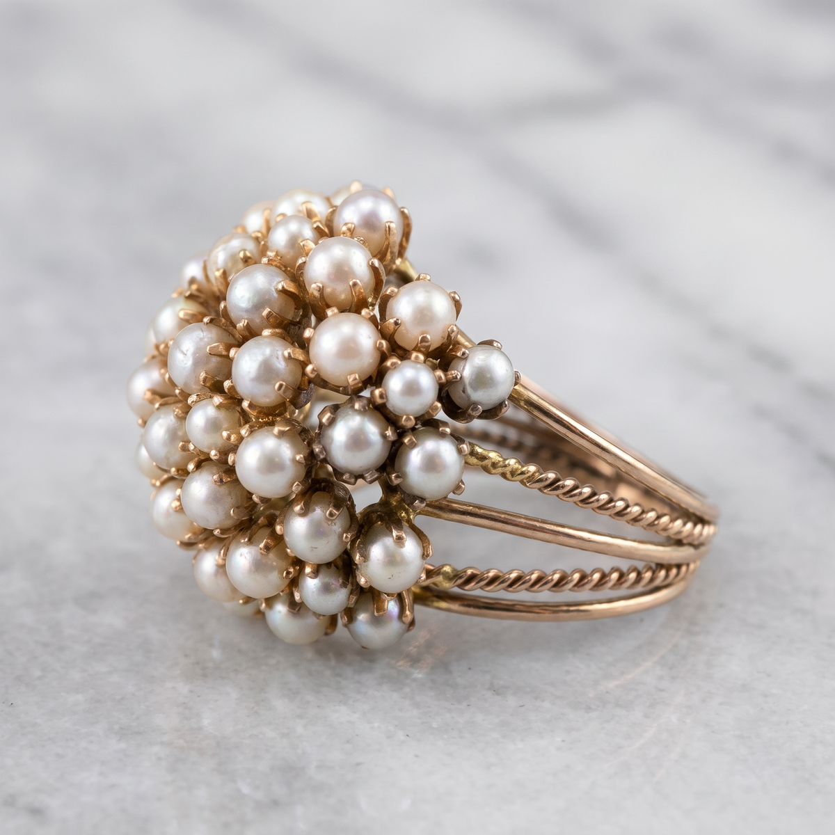 Alma – Gold-Plated Ring with Pearls