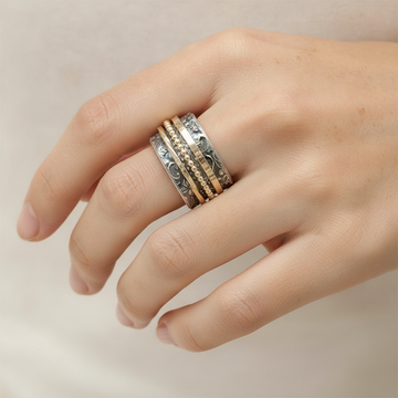 Shyla – Vintage Ring in Two Tones of Precious Metal