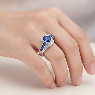 Diane – Ring Featuring a Blue Sapphire