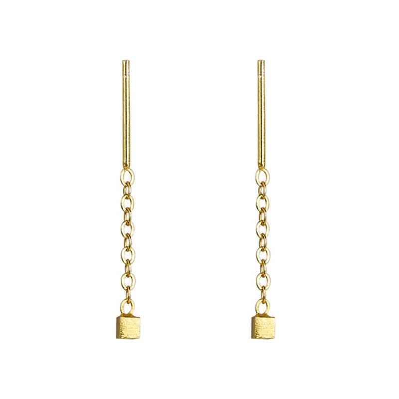 Kaelen – Cube Earrings with Stylish Tassels