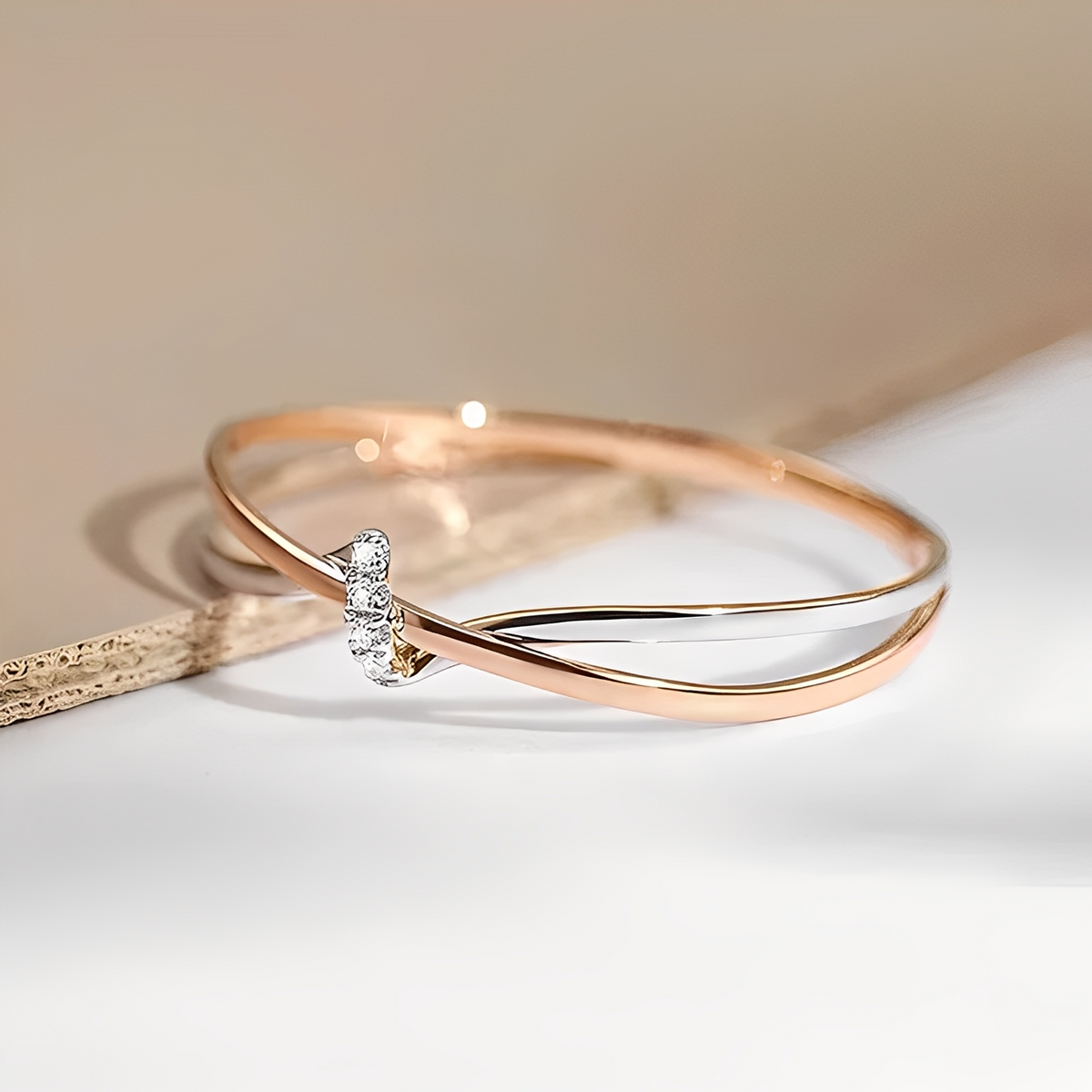 Eleane – Infinity Ring Two-Tone Chic