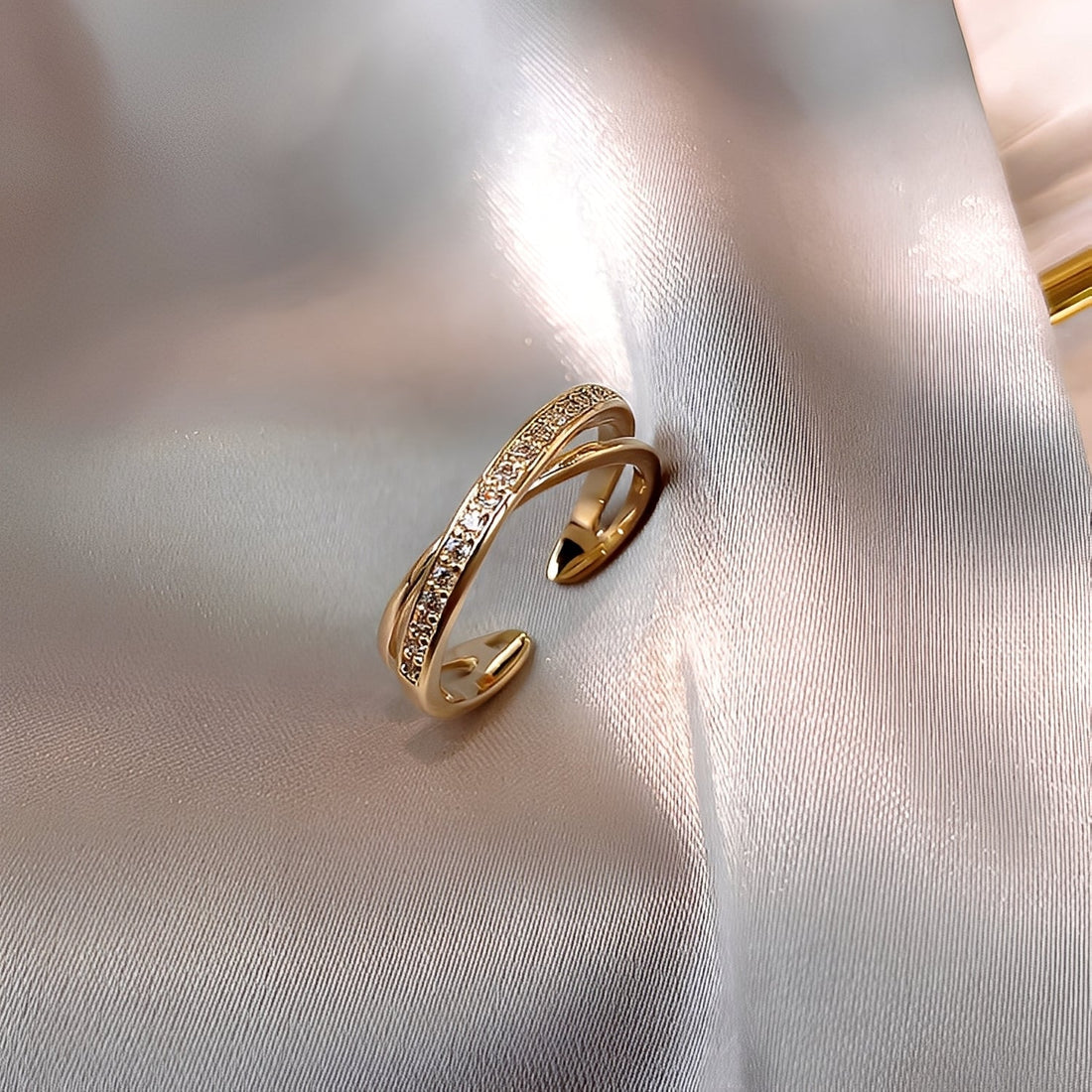 Cassia – Adjustable Gold Ring with Zirconia