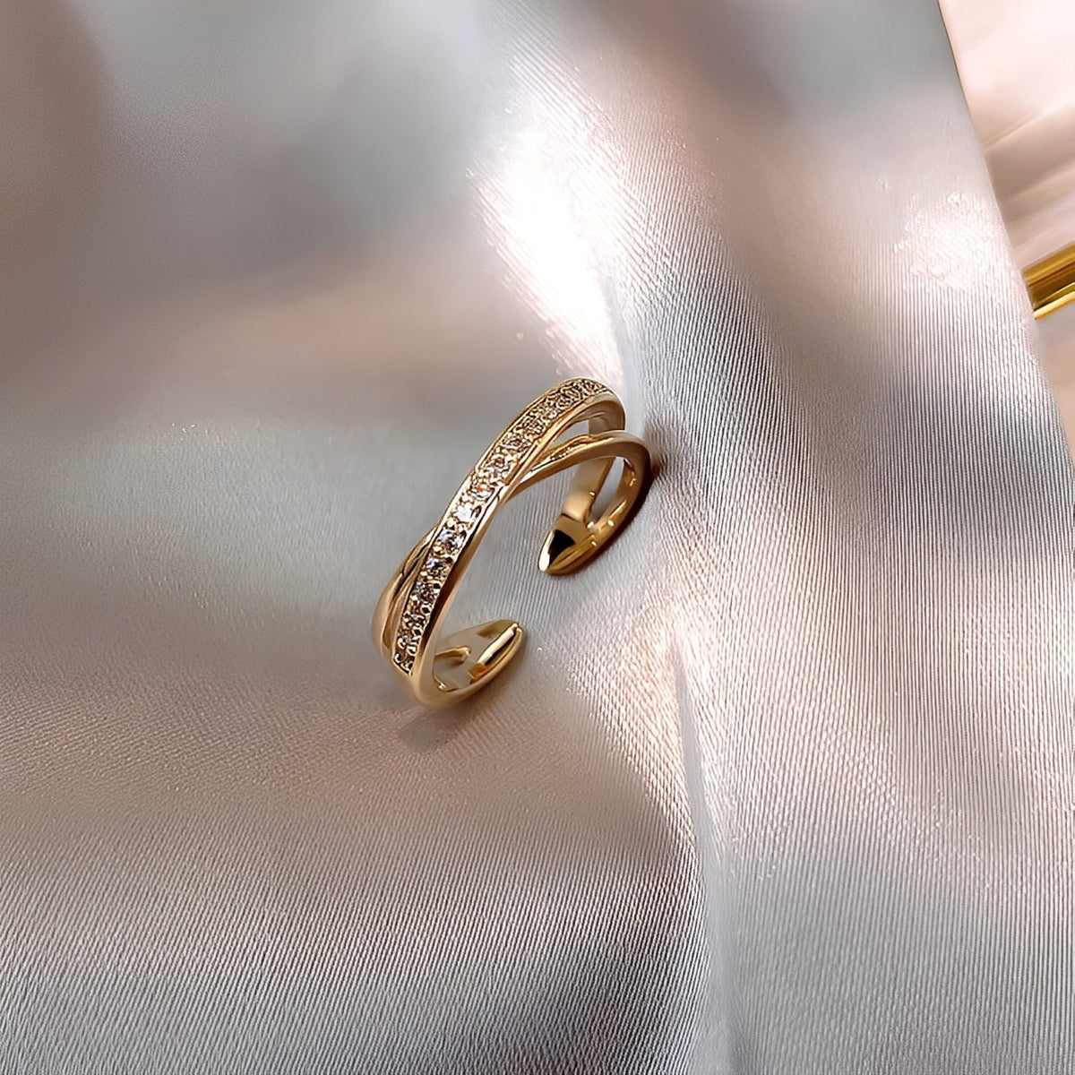 Cassia – Adjustable Gold Ring with Zirconia
