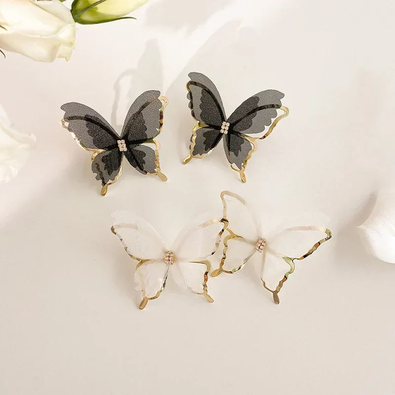 Jean – Butterfly Earrings made of Lightweight Weave