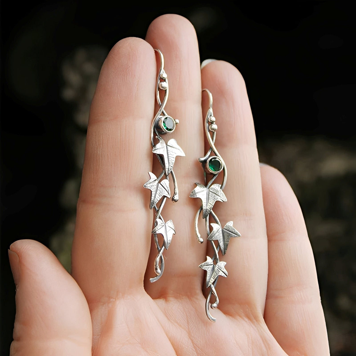 Nina – Vintage Earrings Fairy Leaf