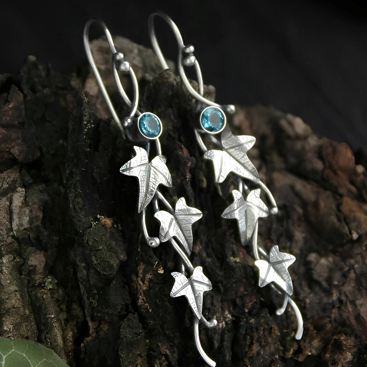 Nina – Vintage Earrings Fairy Leaf