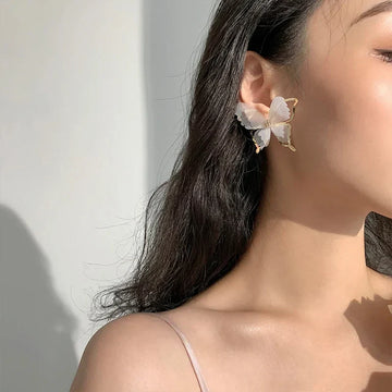 Jean – Butterfly Earrings made of Lightweight Weave