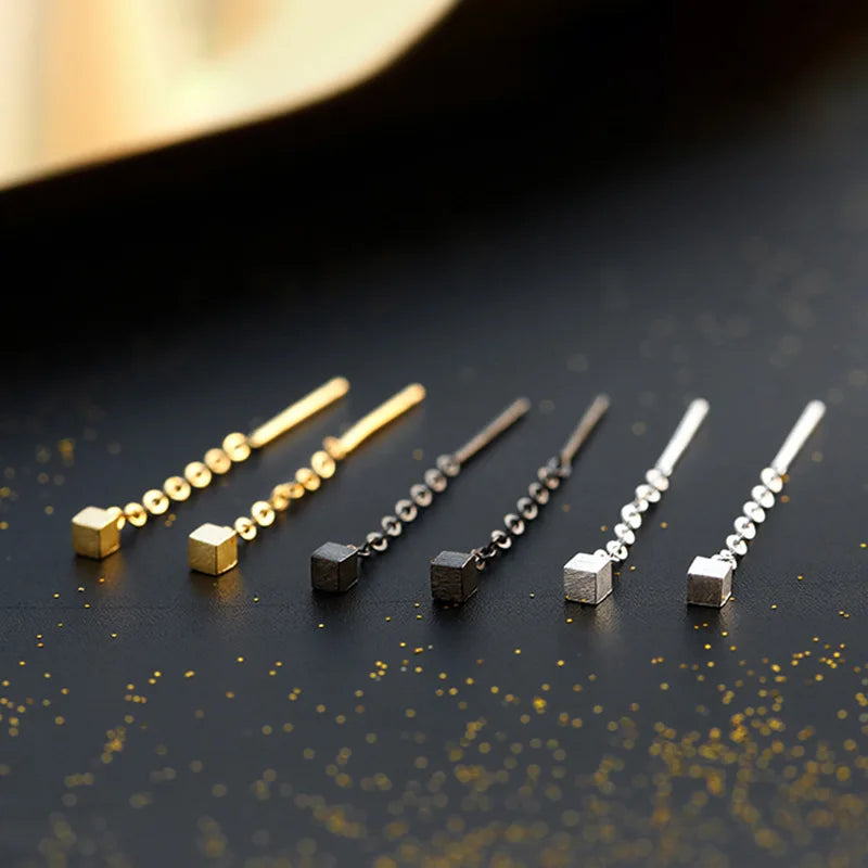 Kaelen – Cube Earrings with Stylish Tassels