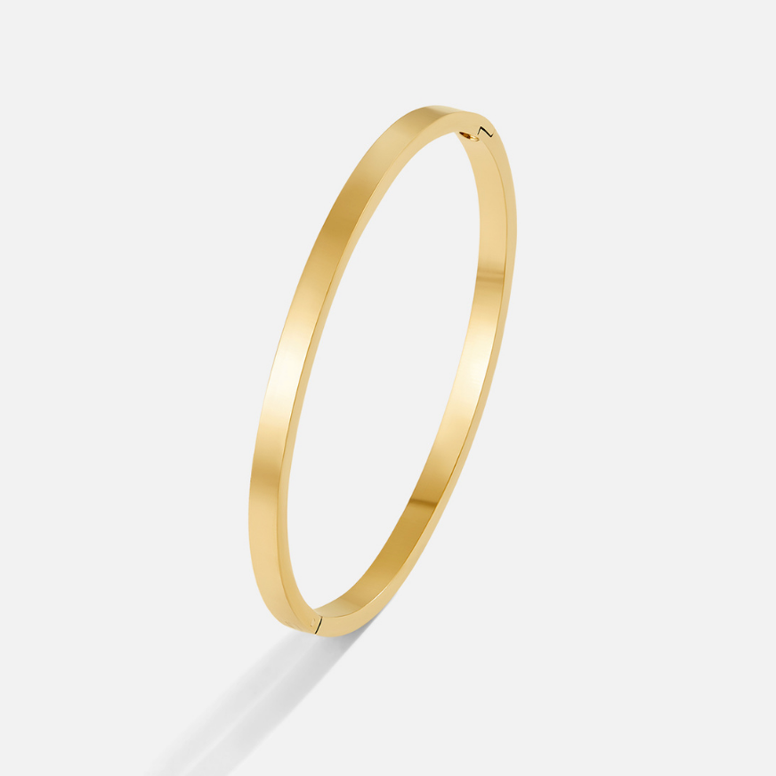 Lily – Gold Bangle