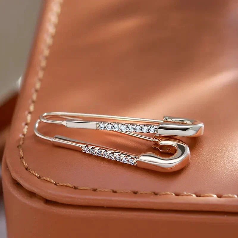 Maika – Elegant Safety Pin Earrings