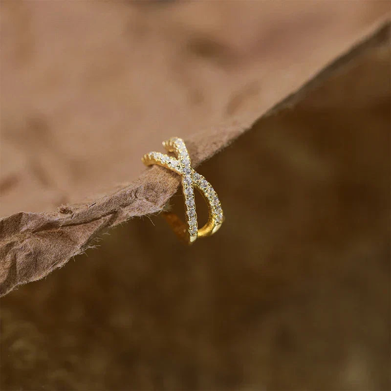 Noelle – Ear Clip with Double Layer and Diamonds