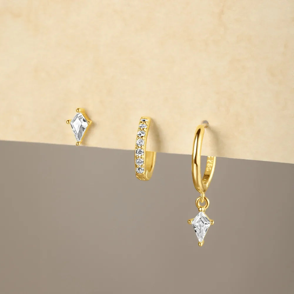 Azaria – Set with Earrings and Diamond Pendant