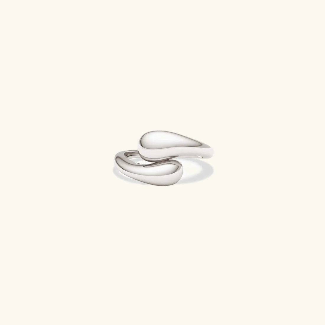 Cora – Gold Minimalist Elegant Ring