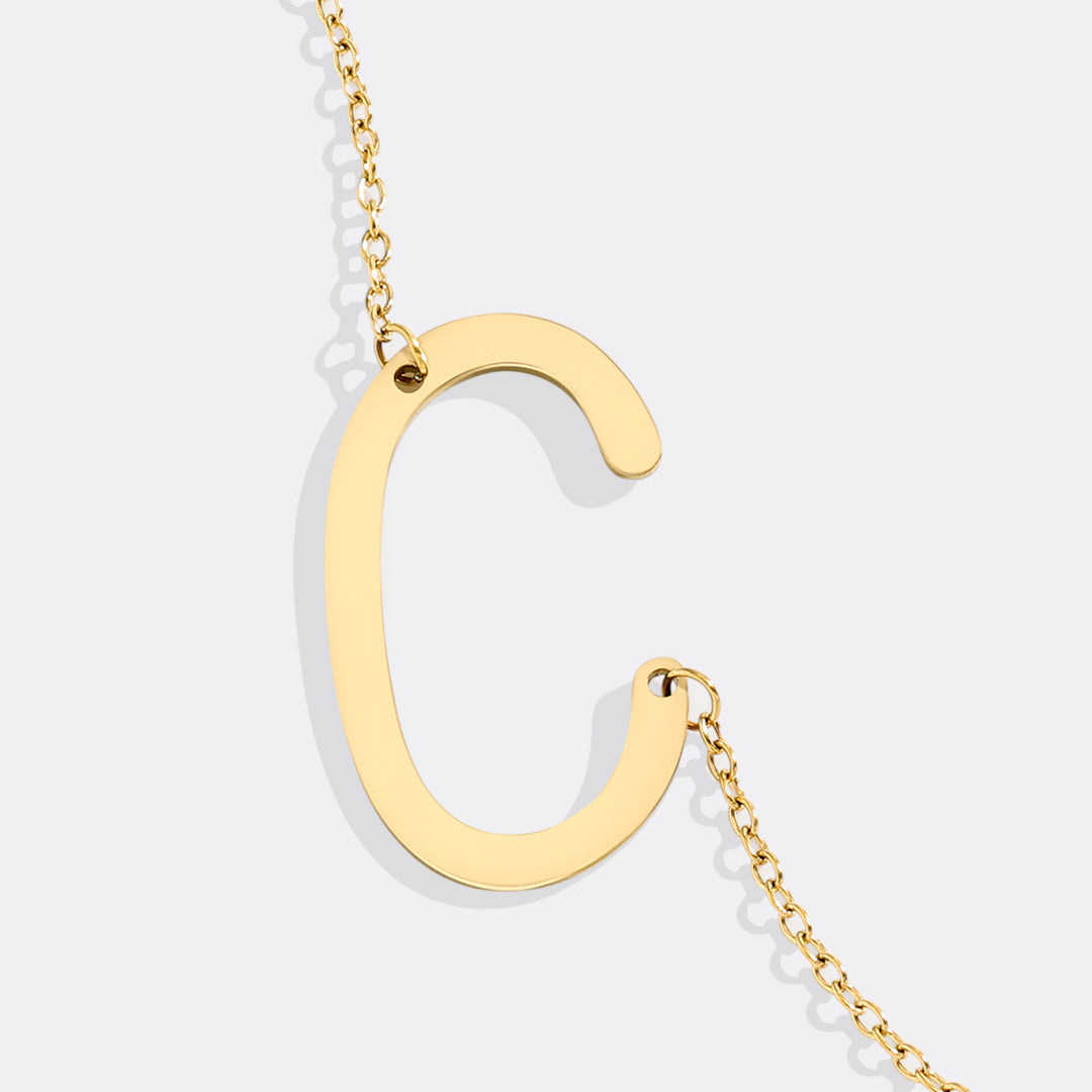 Inez – Necklace Initial Declarative