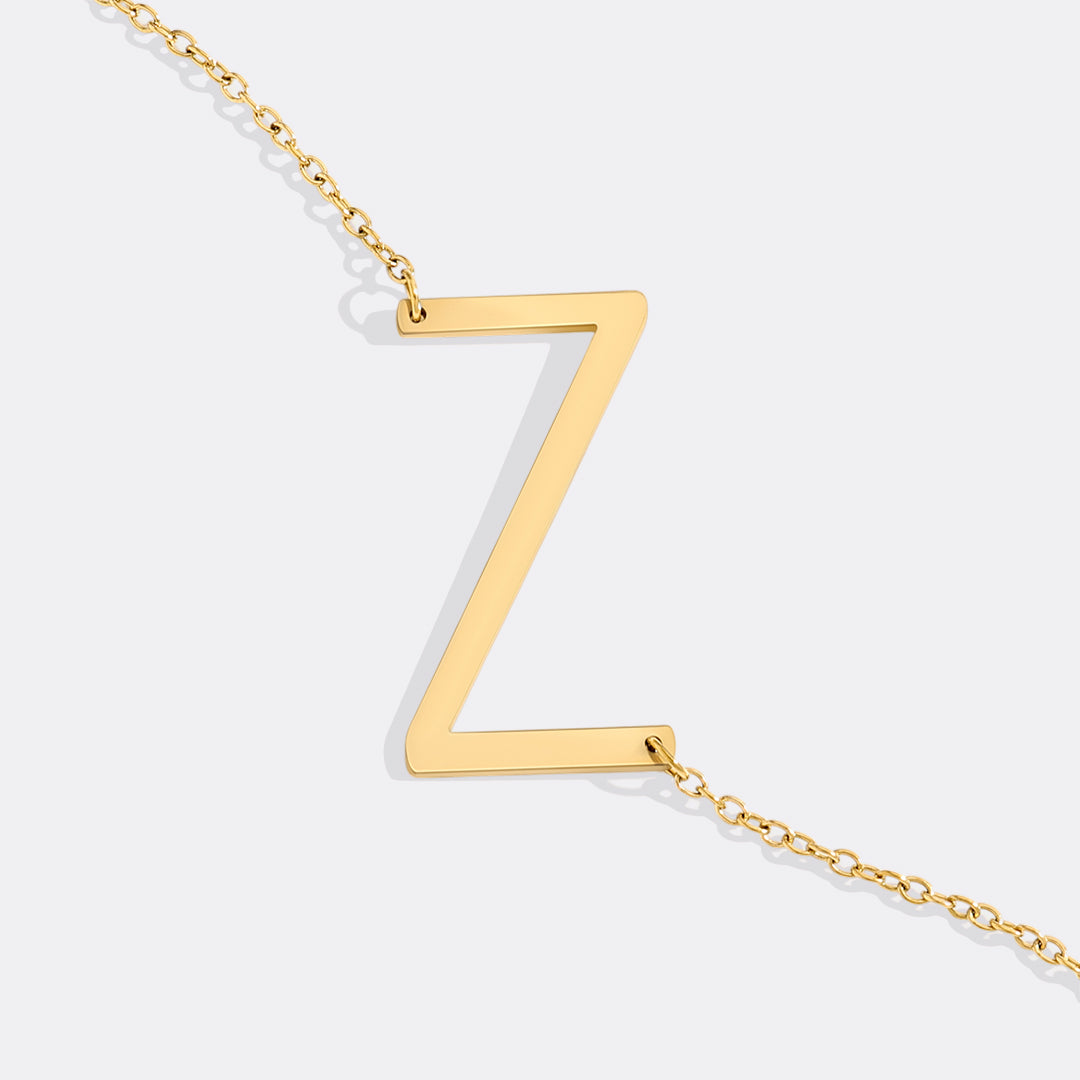 Inez – Necklace Initial Declarative