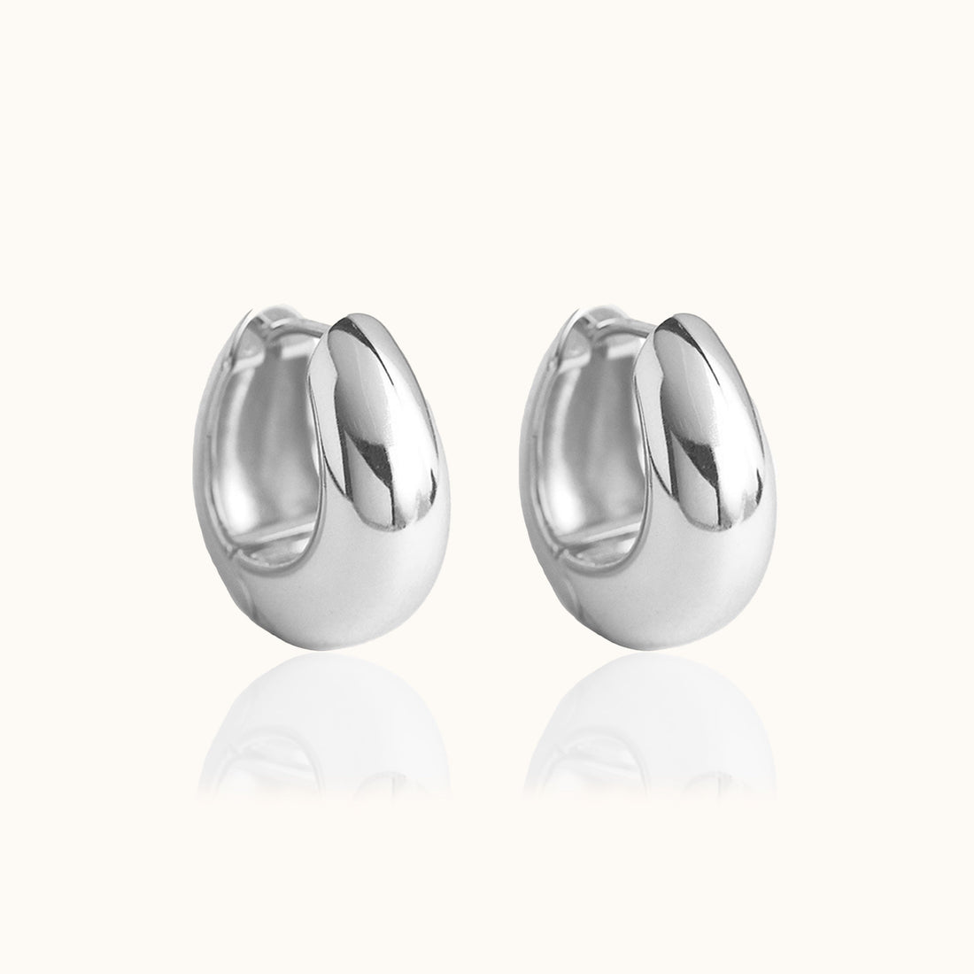Iseul - Wide Huggie Hoop Earrings